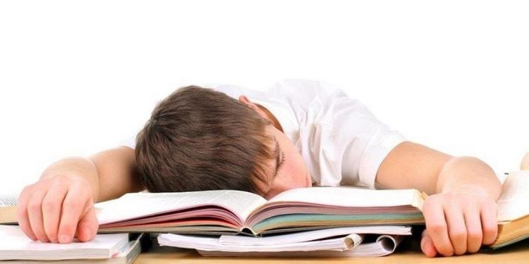 Có nhất thiết phải học ngữ pháp?