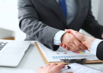 Luật sư giúp tư vấn và hướng dẫn thủ tục đầu tư